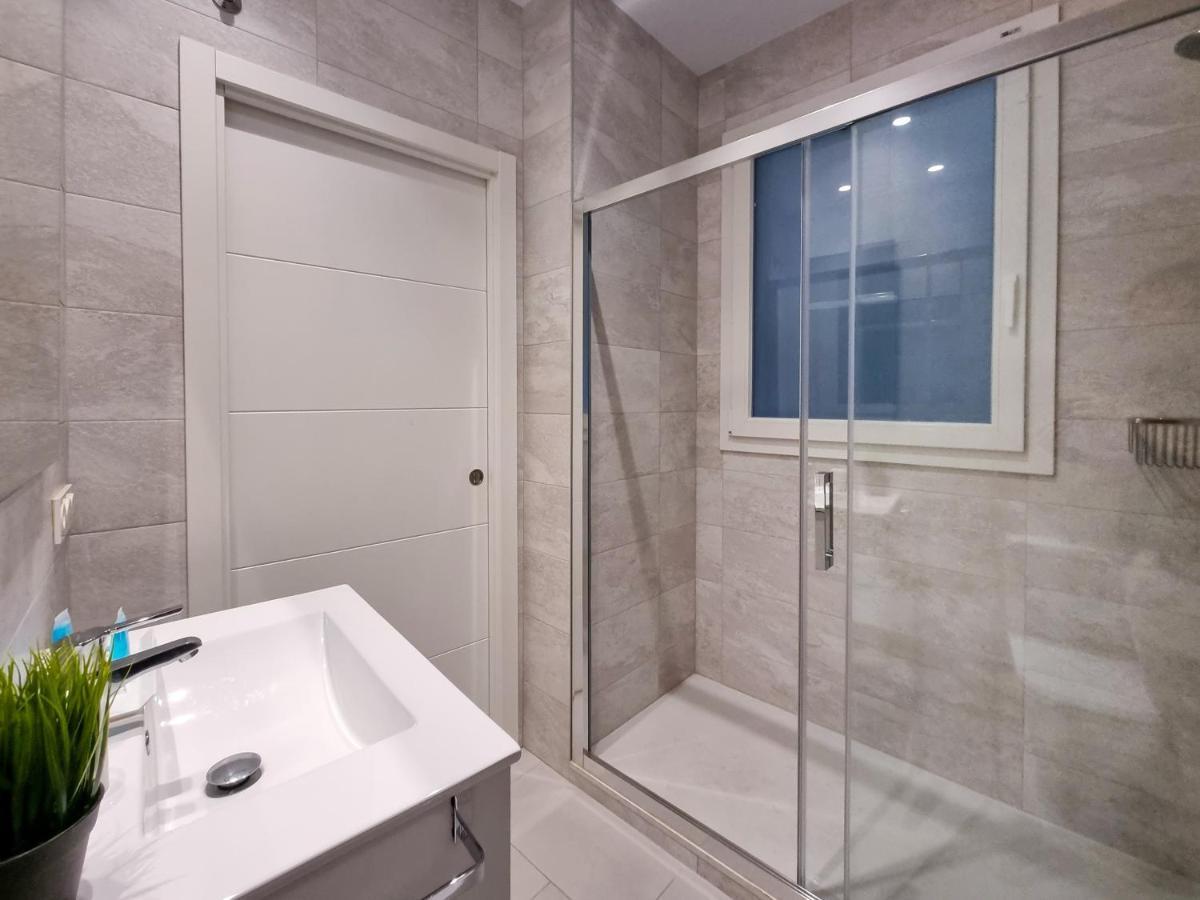 San Bartolome Bay - Iberorent Apartments Сан Себастиан Екстериор снимка