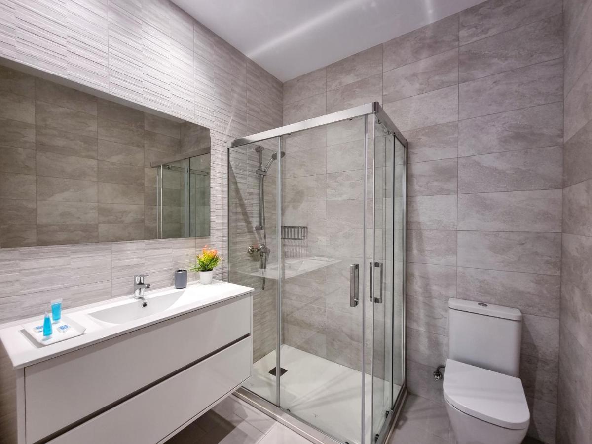 San Bartolome Bay - Iberorent Apartments Сан Себастиан Екстериор снимка